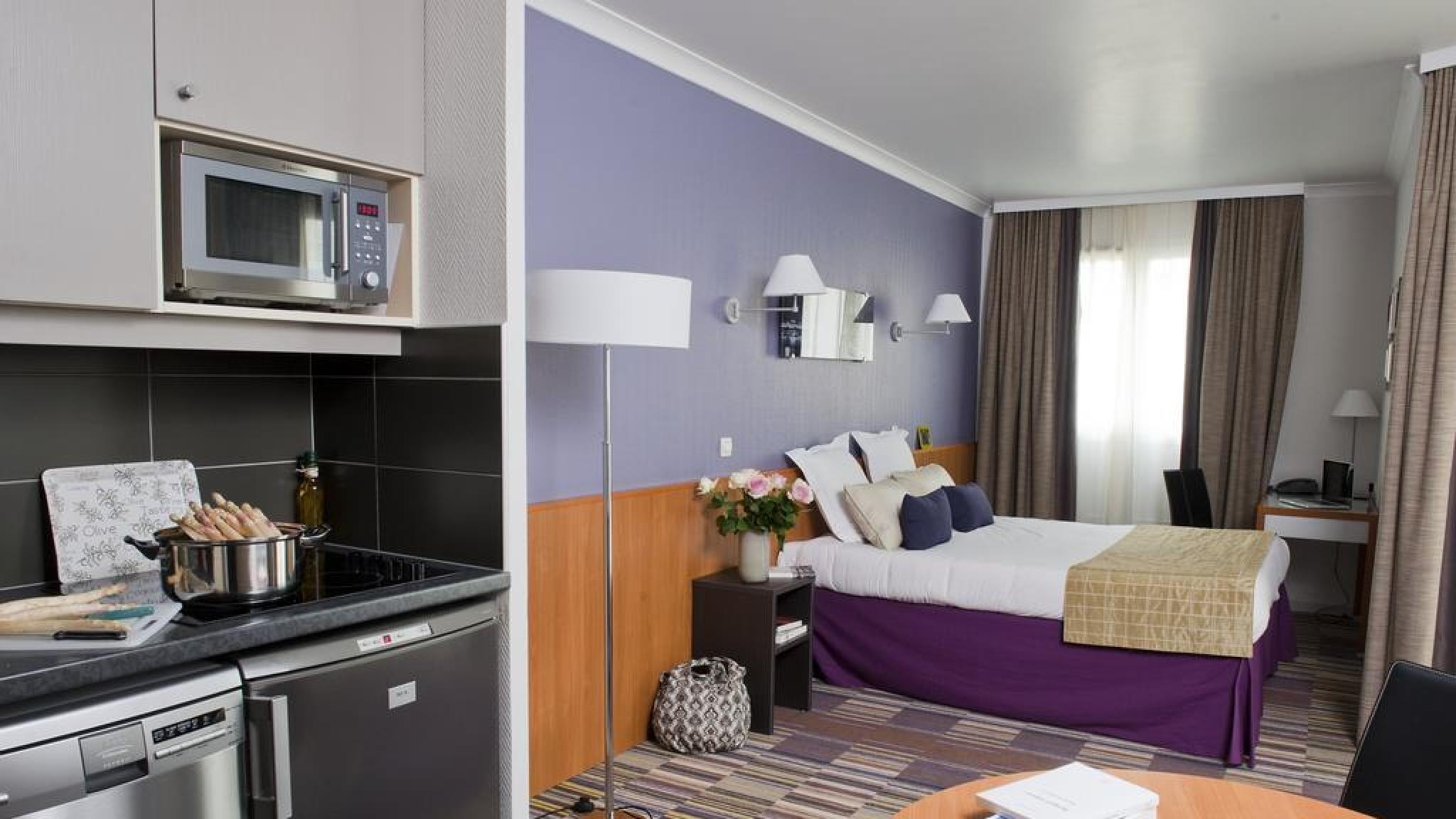 Aparthotel Adagio La Defense Le Parc Курбевуа Экстерьер фото