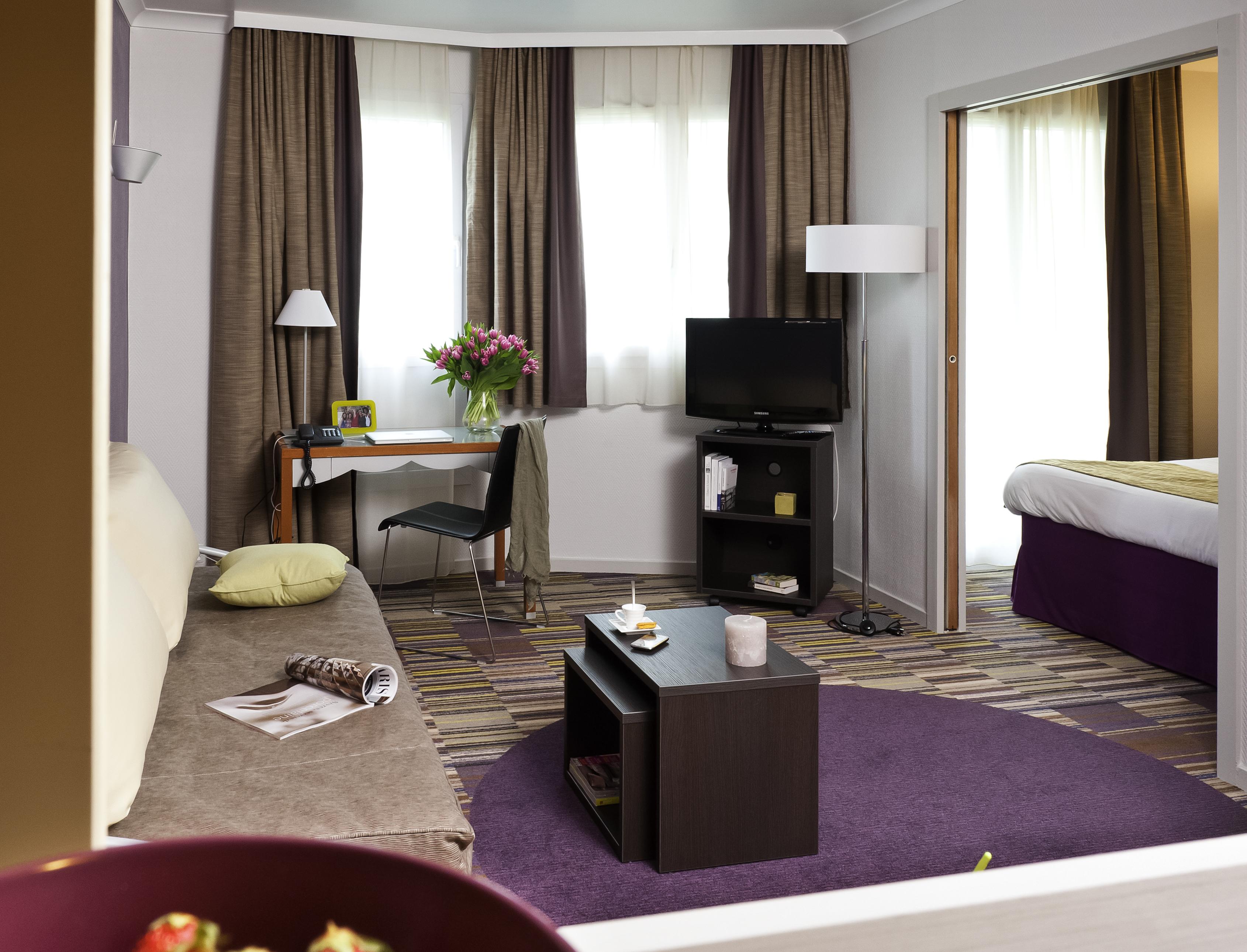 Aparthotel Adagio La Defense Le Parc Курбевуа Экстерьер фото
